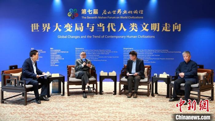 9月27日，第七屆尼山世界文明論壇首場高端對話舉行?！×籂?攝