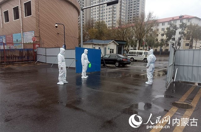 東瓦窯市場有序恢復開放。賽罕區(qū)融媒體中心供圖