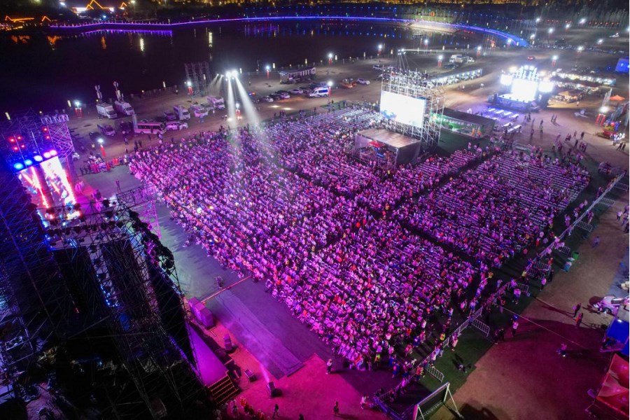 “如七而遇 相思烏?！边@場七夕主題音樂會甜出圈137.png