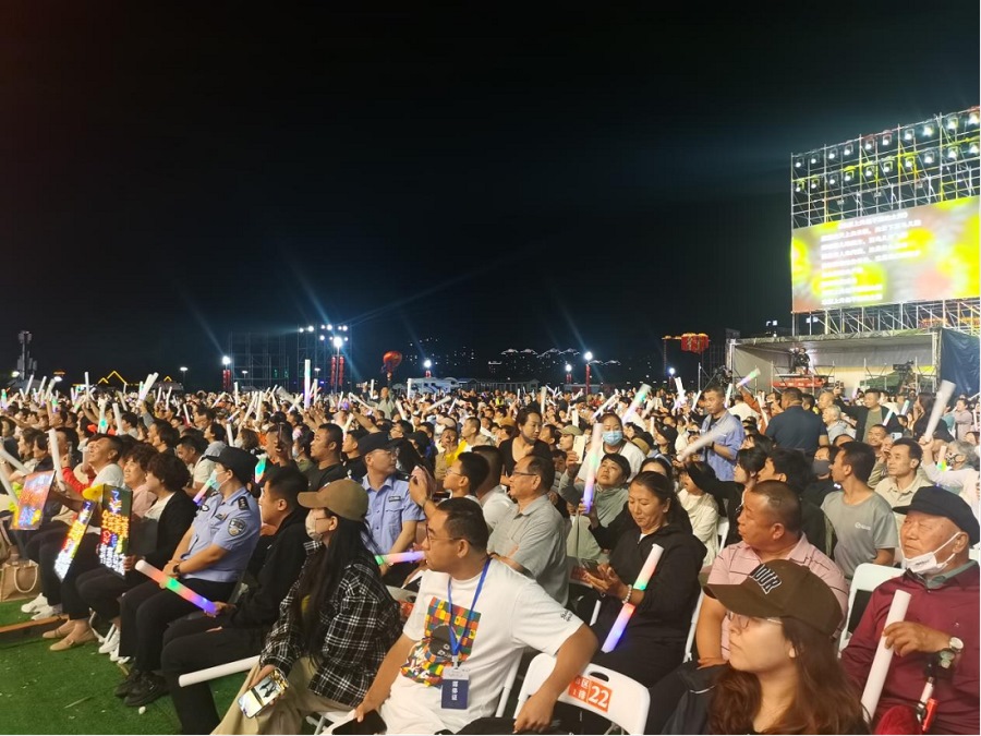 “如七而遇 相思烏?！边@場七夕主題音樂會甜出圈665.png