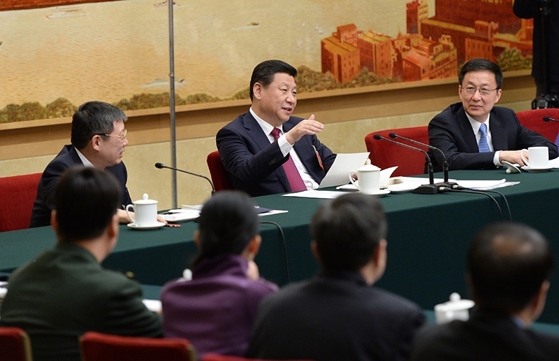 2014年3月習(xí)近平總書記參加十二屆全國人大二次會(huì)議上海代表團(tuán)的審議。