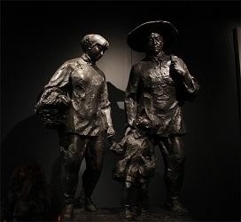 養(yǎng)父母碑。中央民族大學(xué) 張瑜桐攝