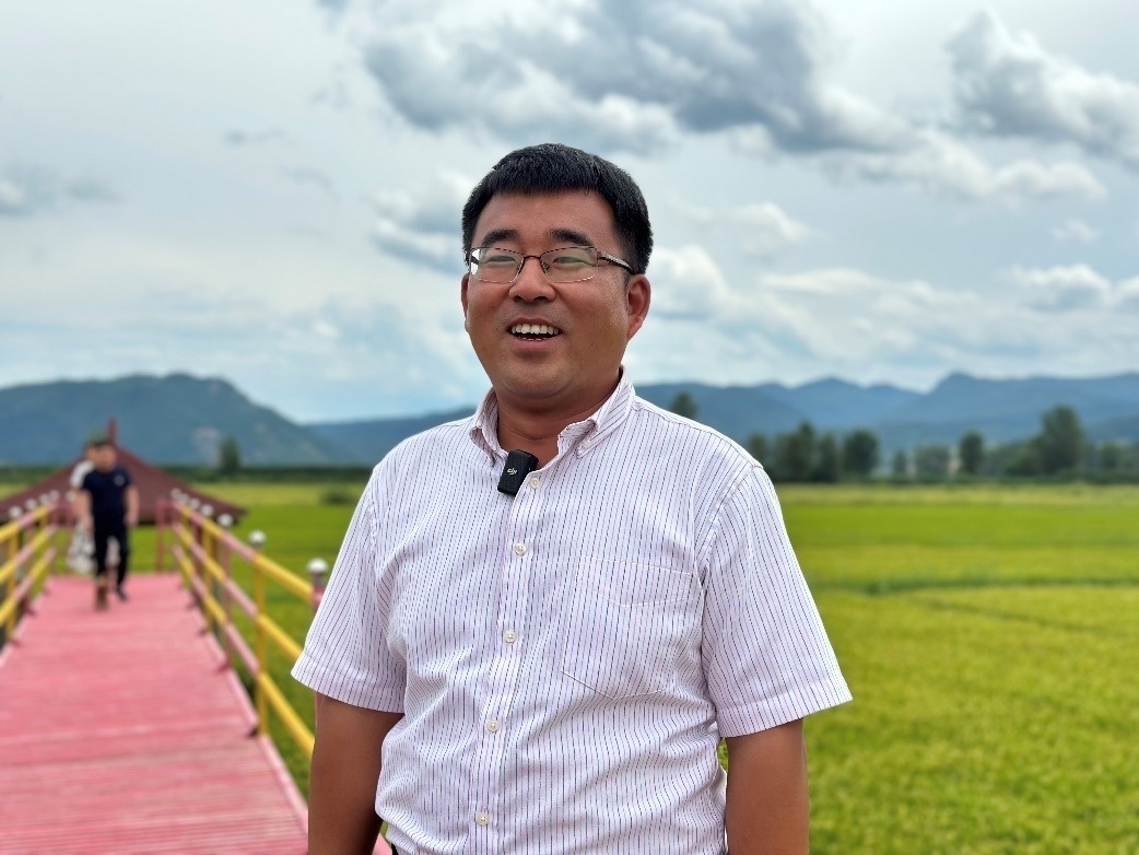 和龍市東城鎮(zhèn)光東村村書記金憲。人民網(wǎng)記者 金洪花 攝