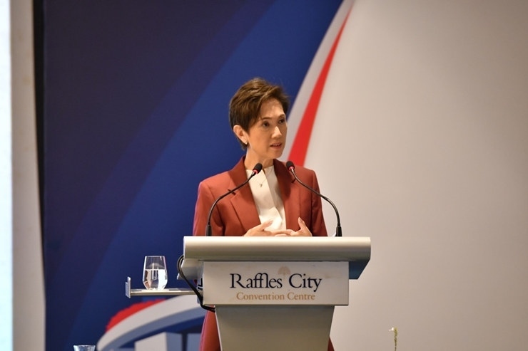 新加坡通訊及新聞部長兼內(nèi)政部第二部長楊莉明。新加坡南洋理工大學(xué)供圖