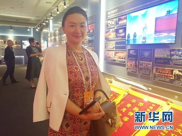 英國川商聯(lián)合總會會長宋汶栗。新華網(wǎng)記者 侯強 攝