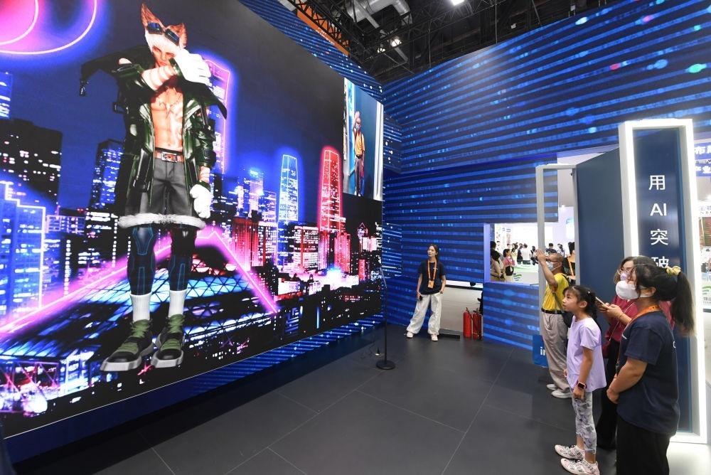 這是9月2日在國家會議中心拍攝的一款數(shù)字人。新華社記者 任超 攝