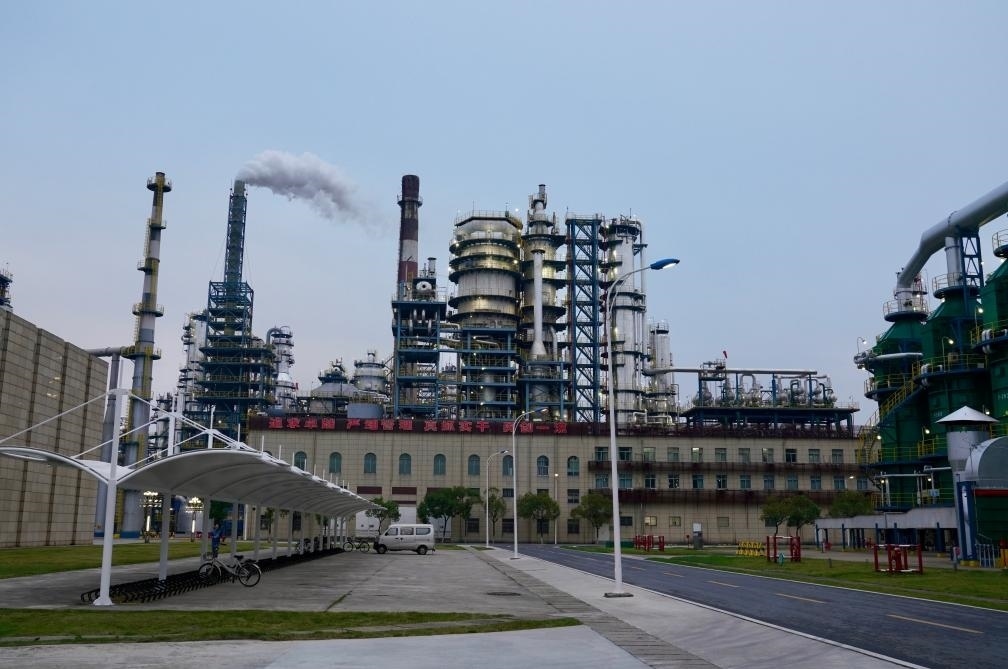 近日拍攝的公司煉油廠。新華社記者 胡晨歡 攝