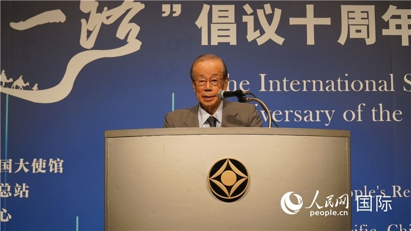 日本前首相福田康夫致辭。人民網(wǎng) 蔣曉辰攝