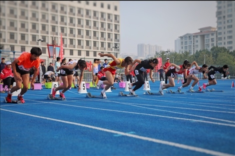 第59屆北京市中學(xué)生田徑運動會暨北京學(xué)生金奧運動隊田徑運動會。北京市教委供圖