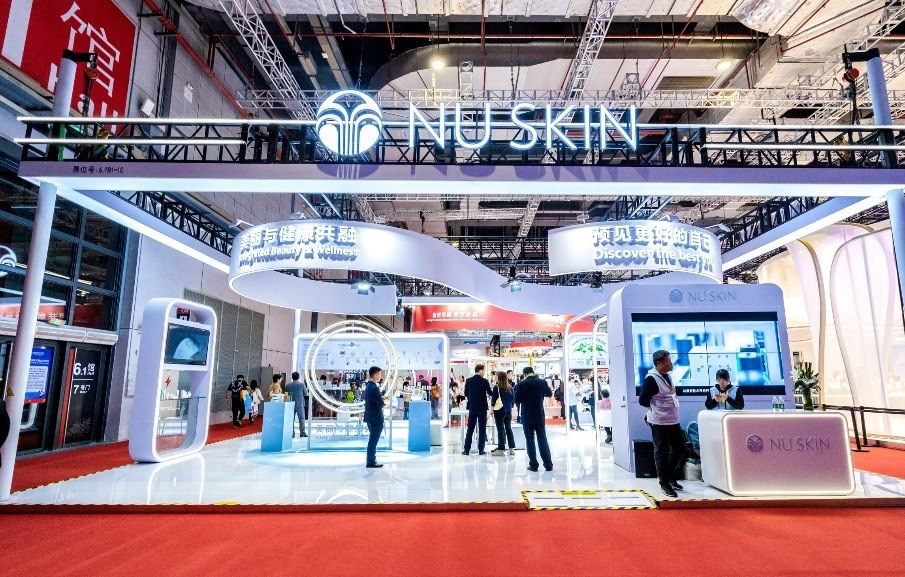 如新展臺。人民網(wǎng)記者 許維娜攝