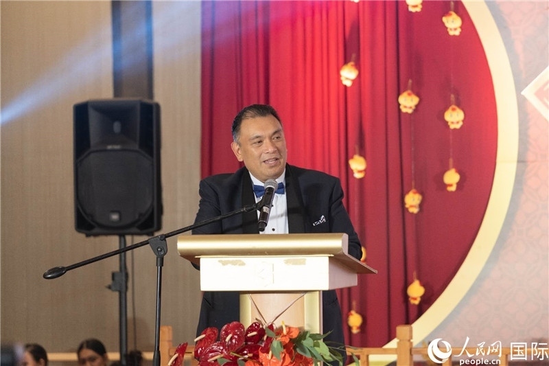 菲外交部副部長多明戈出席年會并致辭。人民網(wǎng)記者樊帆 攝