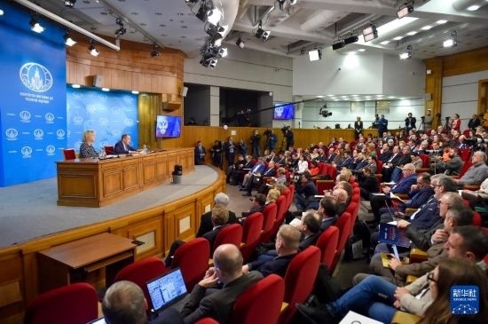 1月18日，在俄羅斯首都莫斯科，俄羅斯外長拉夫羅夫回答記者提問。新華社發(fā)（亞歷山大攝）