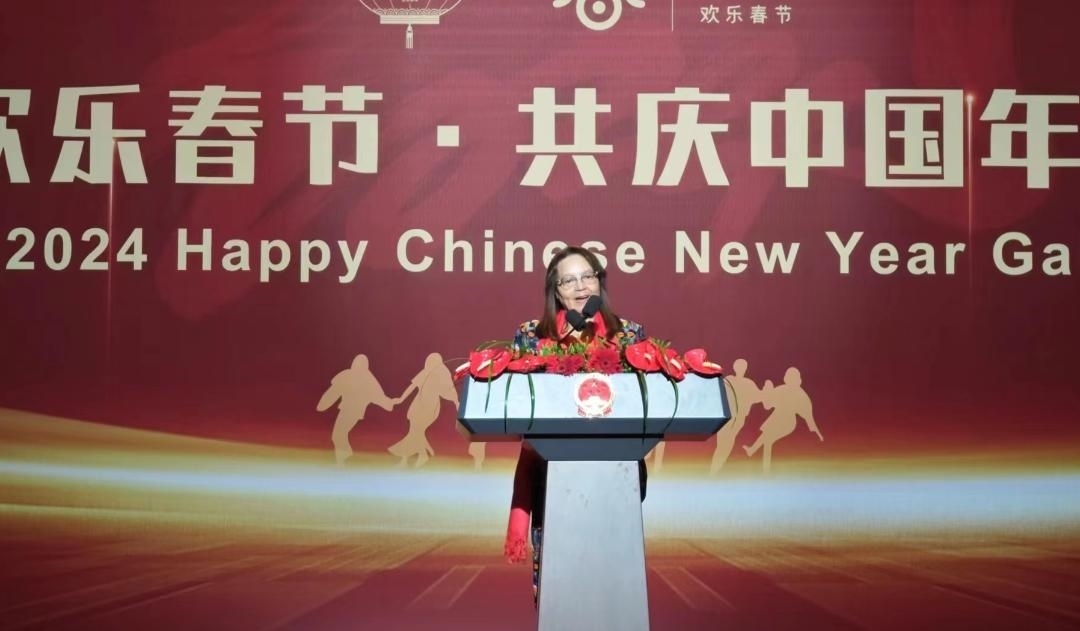 南非旅游部長(zhǎng)德利萊女士致辭。中國(guó)駐南非大使館供圖