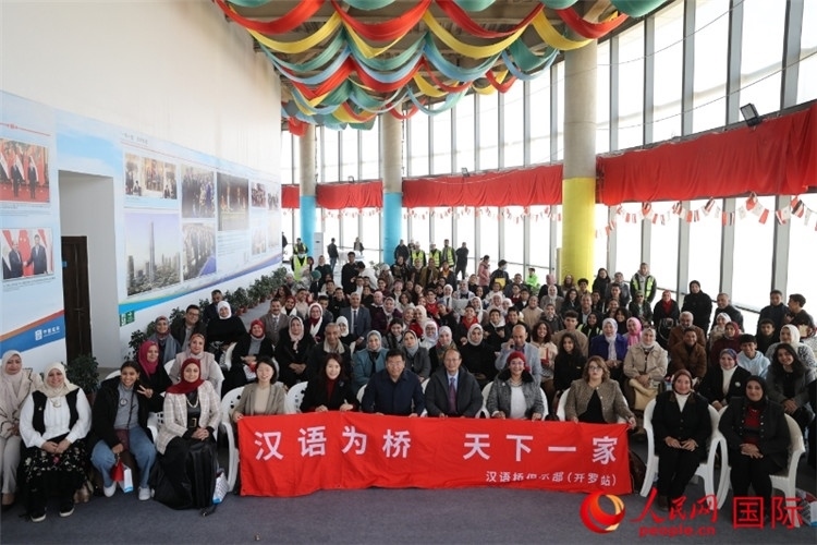 活動(dòng)現(xiàn)場(chǎng)。人民網(wǎng)記者 黃培昭攝