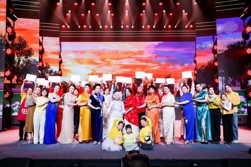 國家老年大學(xué)教學(xué)成果展演暨2024年春節(jié)特別節(jié)目。國家開放大學(xué)供圖