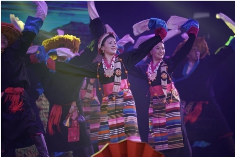 圖為2024“歡樂春節(jié)”中泰互致新春賀辭活動(dòng)現(xiàn)場(chǎng)。 中國(guó)駐泰國(guó)大使館文化處供圖