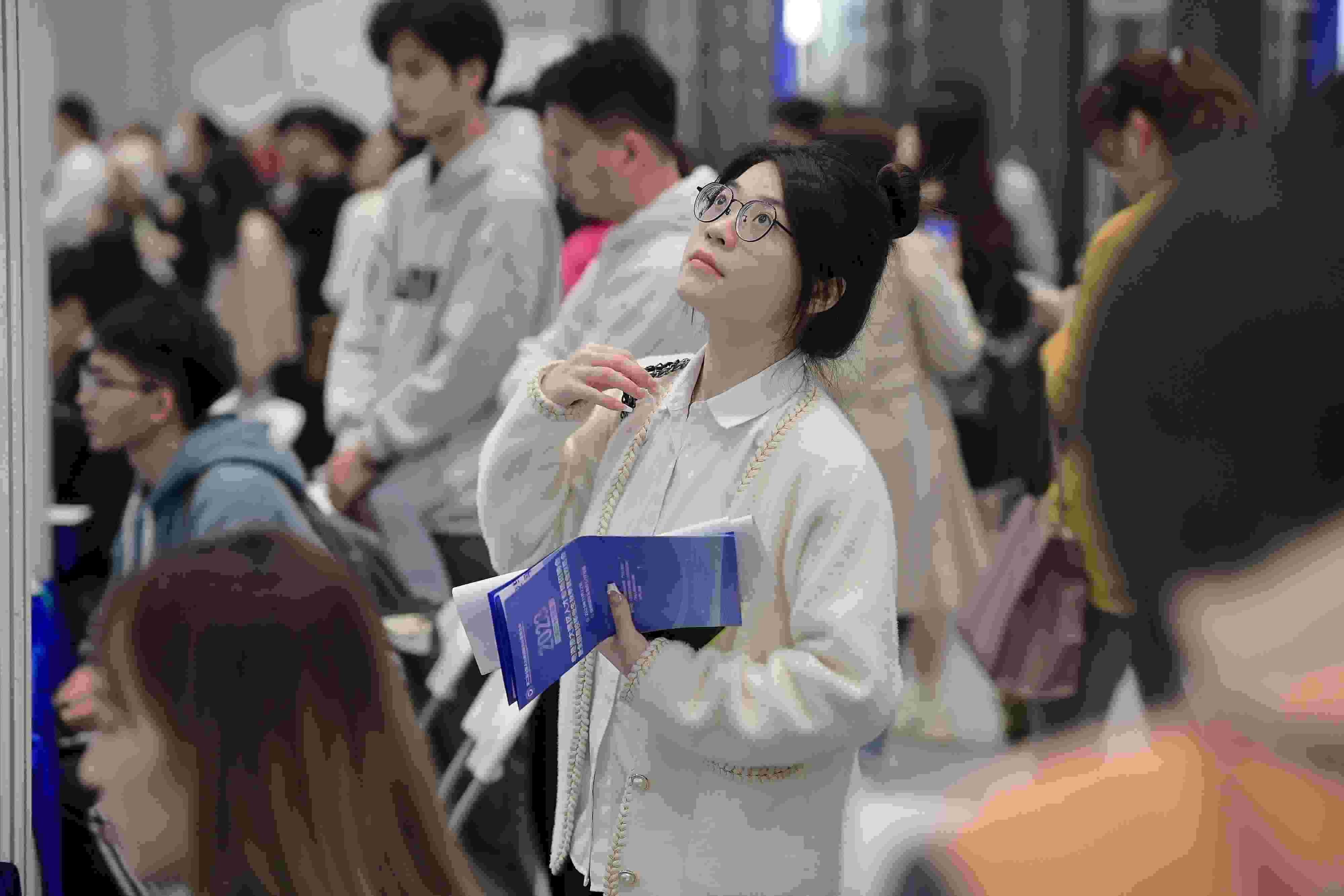  2023年11月22日，2023年粵港澳大灣區(qū)人才專場招聘會暨第27屆全國高校畢業(yè)生秋季就業(yè)雙選會在深圳國際會展中心舉辦。