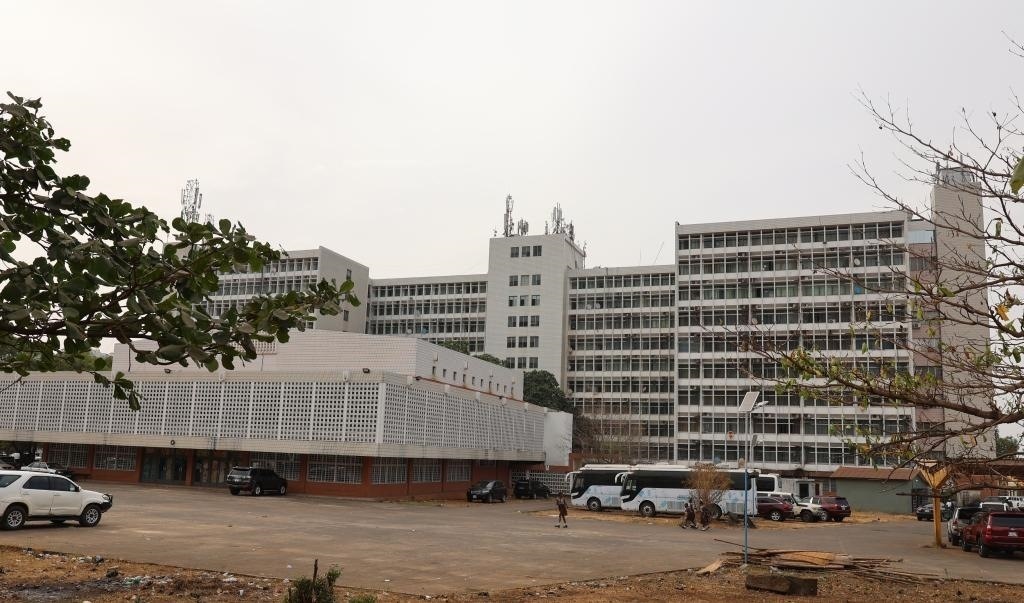 中塞友誼大廈。