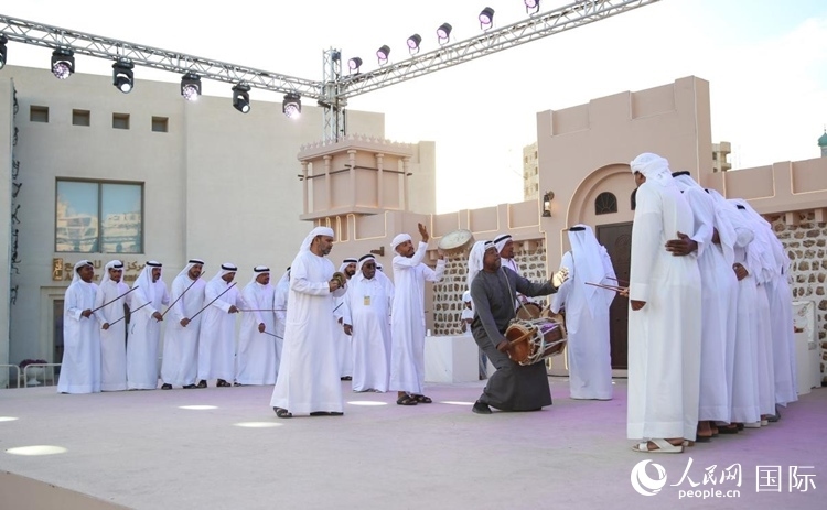 阿拉伯歌舞表演。人民網(wǎng) 塔里克·易卜拉欣攝