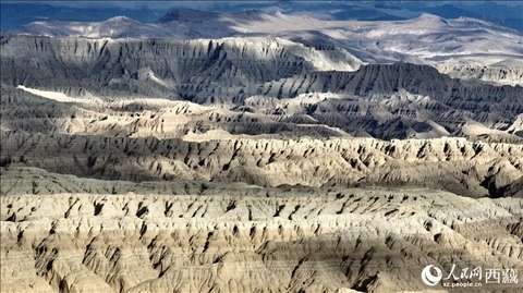 西藏阿里地區(qū)札達土林國家地質(zhì)公園。人民網(wǎng)記者 次仁羅布攝