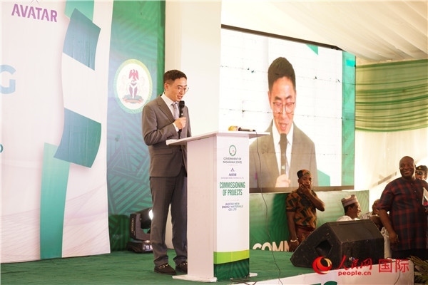 阿凡達(dá)新材料有限公司執(zhí)行董事朱興建致辭。人民網(wǎng)記者 姜宣攝