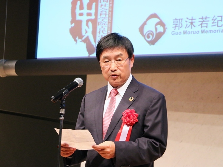 日中友好會(huì)館中國(guó)代表理事黃星原致辭。人民網(wǎng) 許可攝