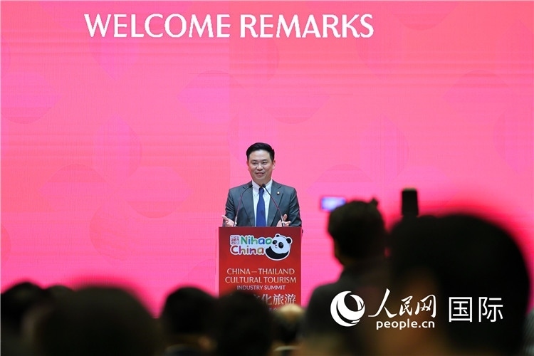 泰國旅游與體育部副部長(zhǎng)查克拉蓬·唐蘇提坦致辭