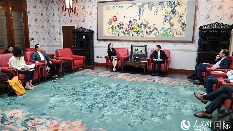 中外媒體吹風(fēng)會(huì)現(xiàn)場(chǎng)。 人民網(wǎng) 郭錦標(biāo)攝