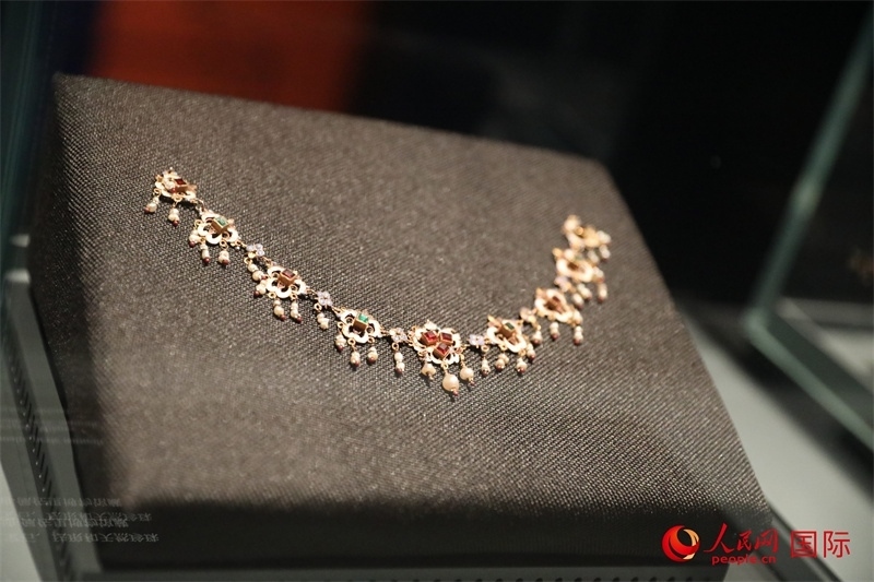 展覽“傳奇之旅：馬可·波羅與絲綢之路上的世界”展品。人民網(wǎng) 殷韜攝