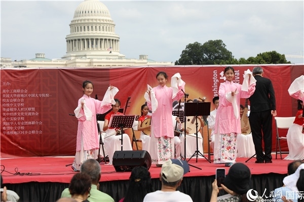 2、在華盛頓中國文化節(jié)活動上，還進(jìn)行了豐富多樣的中國文化演出。 人民網(wǎng)記者 李志偉攝