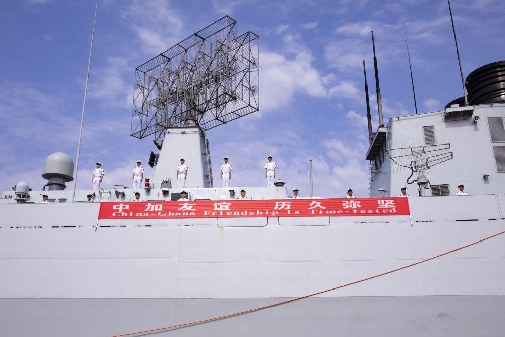 2023年6月27日，中國海軍第43批護航編隊抵達加納特馬港碼頭，開始對加納進行為期4天的友好訪問。