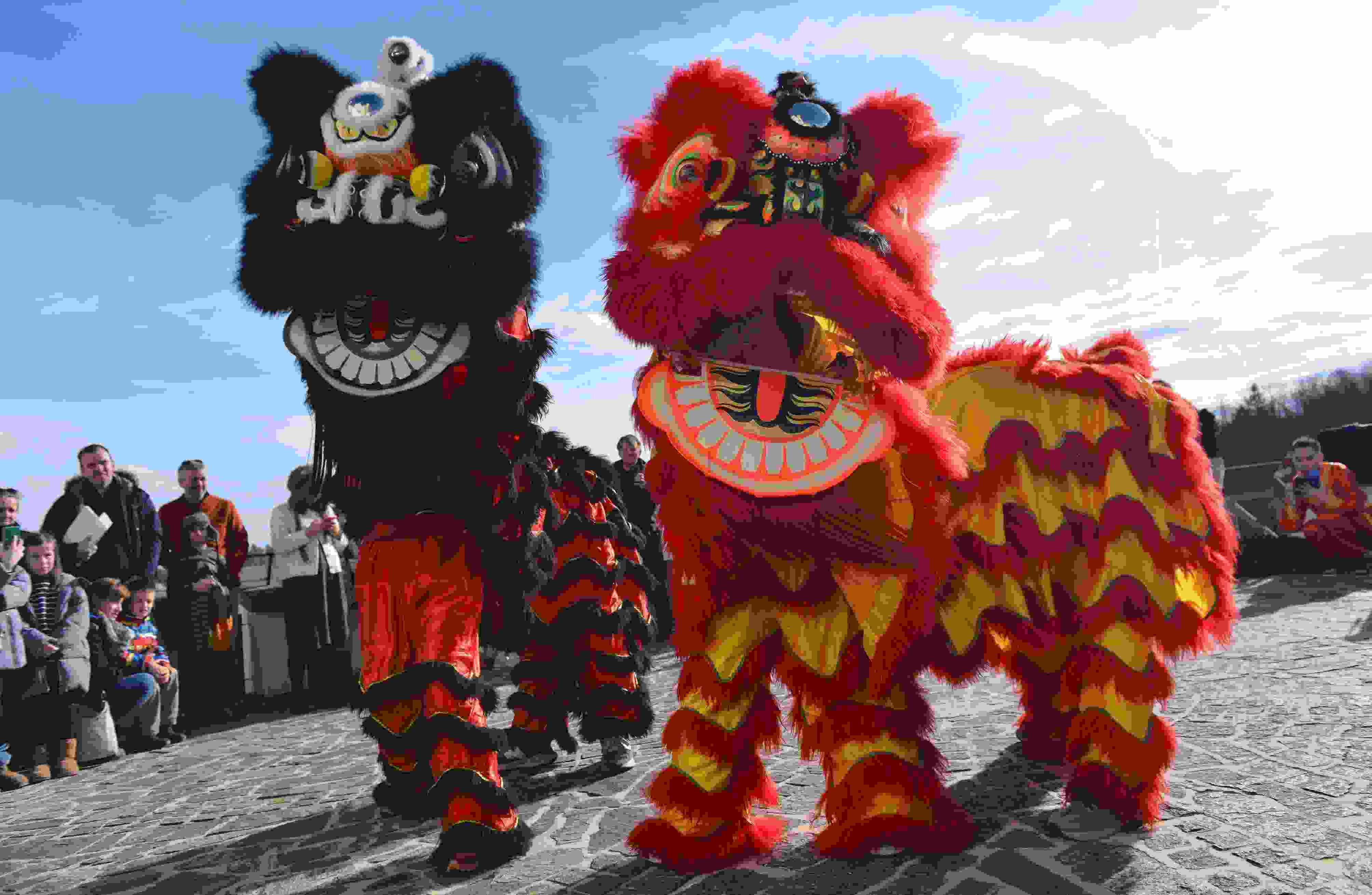 △當(dāng)?shù)貢r(shí)間2024年2月4日，克羅地亞克拉皮納，薩格勒布大學(xué)孔子學(xué)院舉辦一系列活動(dòng)，迎接中國(guó)農(nóng)歷龍年春節(jié)。