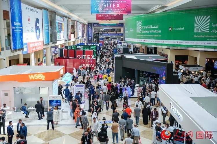 迪拜世界貿(mào)易中心場館內(nèi)一角。人民網(wǎng) 塔里克·易卜拉欣攝