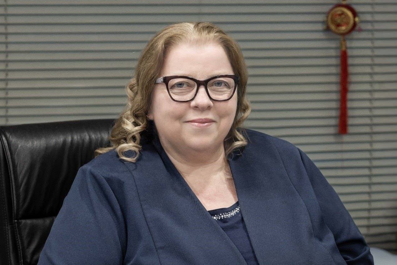 北京俄羅斯文化中心主任吳丹娜（塔季揚(yáng)娜·烏爾茹姆采娃）。受訪者供圖