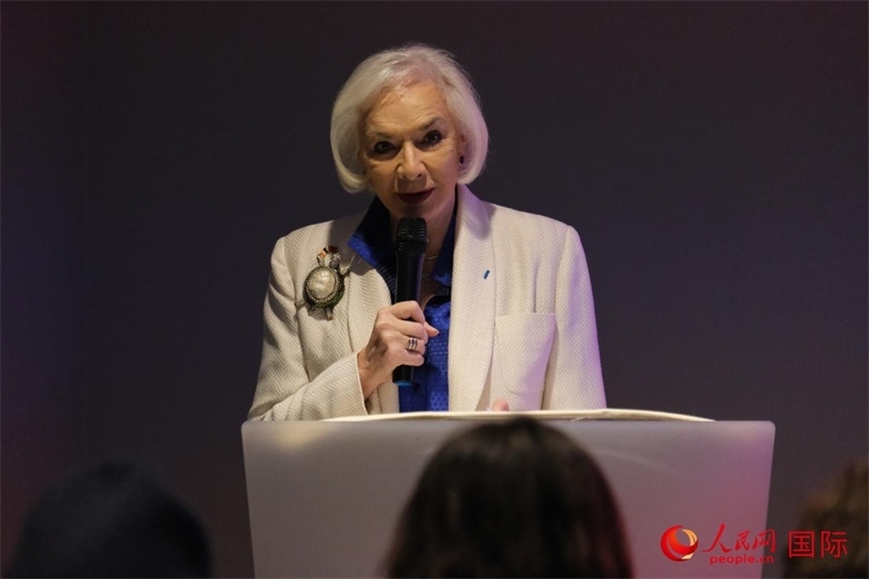 聯(lián)合國(guó)世界旅游組織特別顧問(wèn)瑪麗-皮埃爾·布歇·奧利耶致辭（人民網(wǎng)記者于超凡 攝）