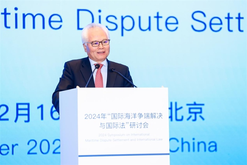 華陽海洋研究中心理事長、中國南海研究院學(xué)術(shù)委員會(huì)主席吳士存在開幕式致歡迎辭。華陽海洋研究中心供圖