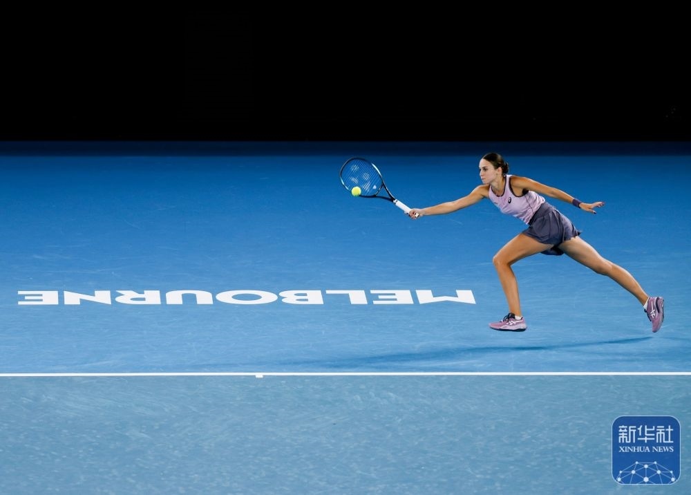 ↑托多尼在比賽中回球。新華社記者 馬平 攝