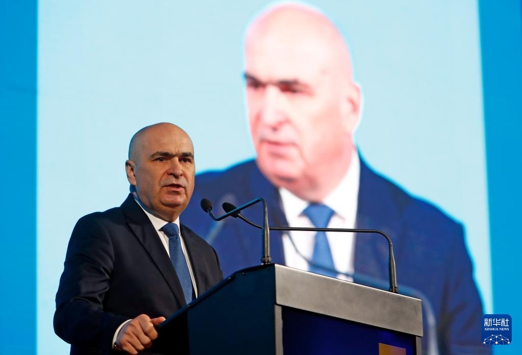 這是1月26日在羅馬尼亞首都布加勒斯特拍攝的伊利耶·博洛讓的資料照片。新華社發(fā)（克里斯泰爾攝）