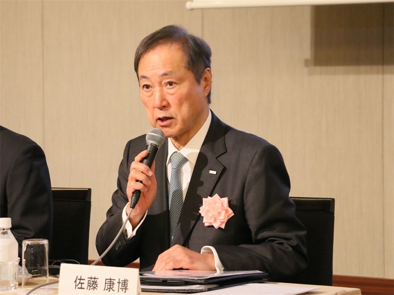 日中投資促進(jìn)機(jī)構(gòu)會長佐藤康博致辭。人民網(wǎng) 許可攝