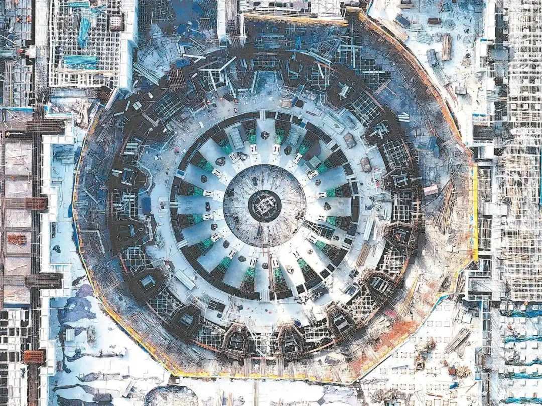 △中國科學院合肥物質科學研究院等離子體所，緊湊型聚變能實驗裝置（BEST）項目正加緊施工。