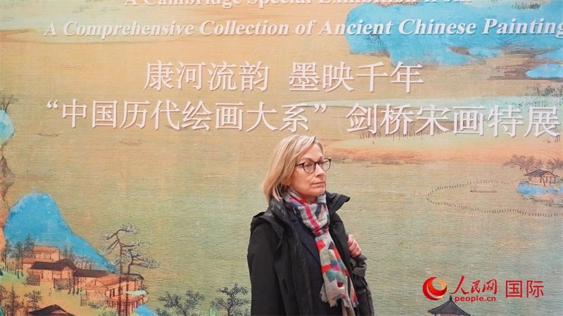 宋畫特展吸引英國學(xué)者。徐量攝