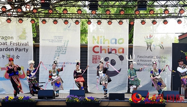 舞蹈《迎客歌》。人民網記者 殷淼