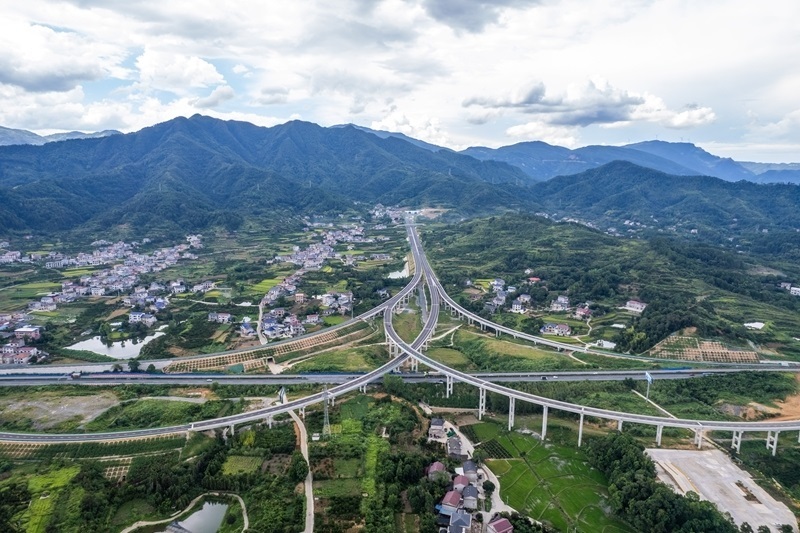 確?；緦?shí)現(xiàn)社會(huì)主義現(xiàn)代化取得決定性進(jìn)展——寫(xiě)在黨的二十屆四中全會(huì)召開(kāi)之際